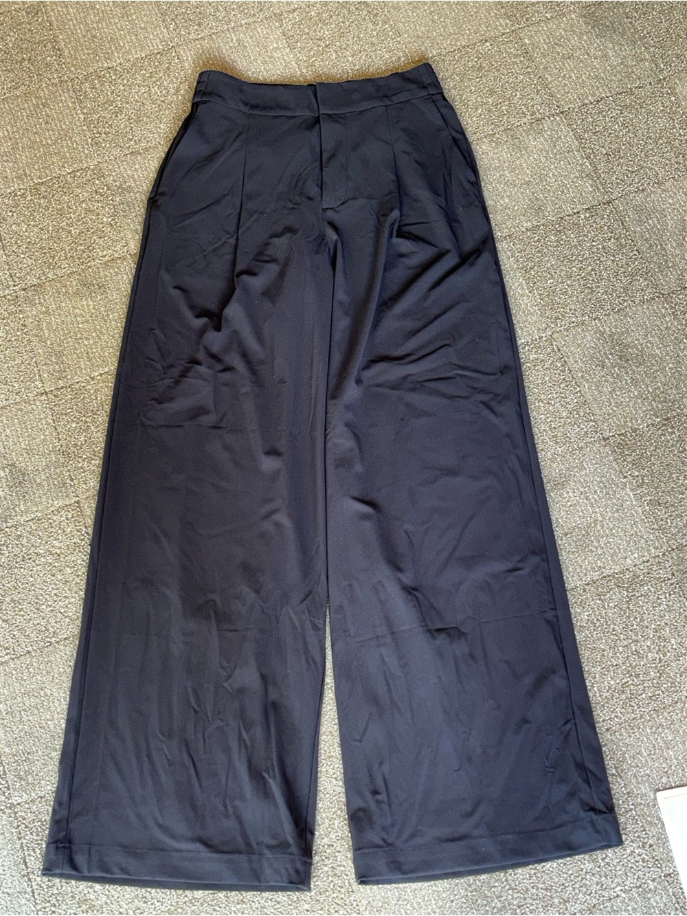 Athleta Pinnacle High-Rise Wide leg women’s trouser size 4 regular